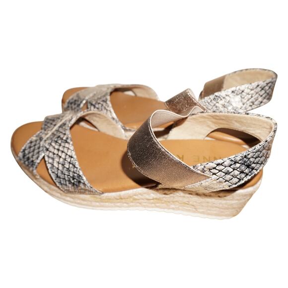 Anne Klein Flex Snake Print Espadrille Wedge Sandals Beige Gold Size 9.5M - Picture 4 of 11